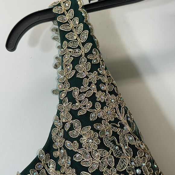 Eva USA Gown 4XL GRN Sleeveless V-Neck EV 5225 Metallic Embroidered Embellished - Picture 8 of 16